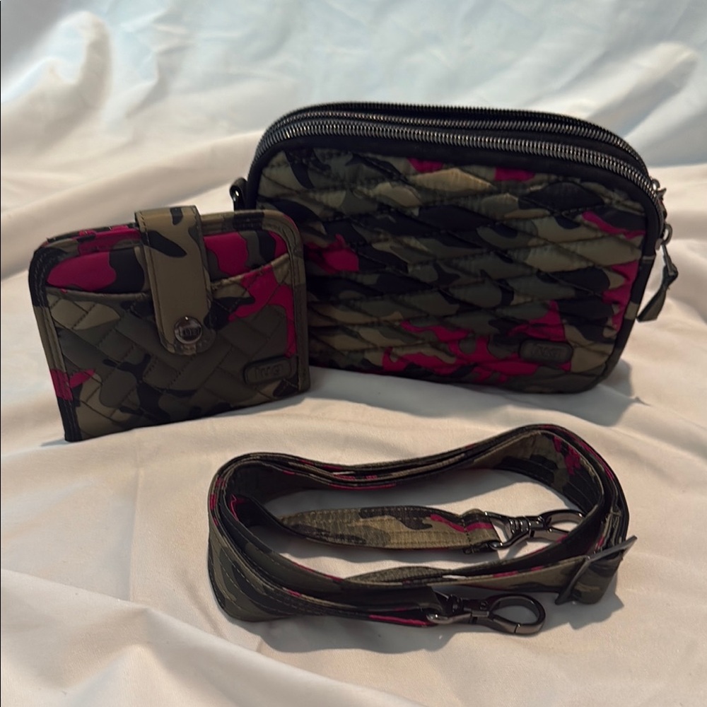 Lug Pink/Green Camo Minuet and Coupe with strap